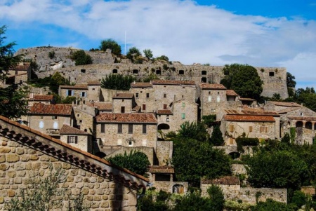 Ma&ccedil;onnerie en pierre &agrave; Billom : restaurez l'authenticit&eacute; de votre demeure